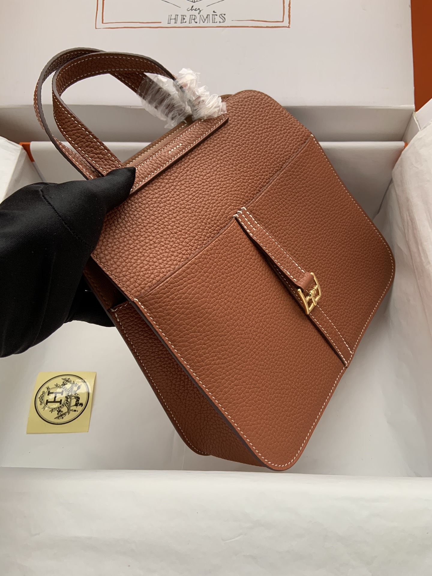 Hermes Halzan 25 Handbag Shoulder Bag In Brown Clemence Leather